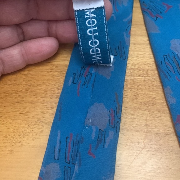 Mondo Uomo 100% silk Tie hand made in Italy 56" teal w/ abstract design EUC - Picture 7 of 9